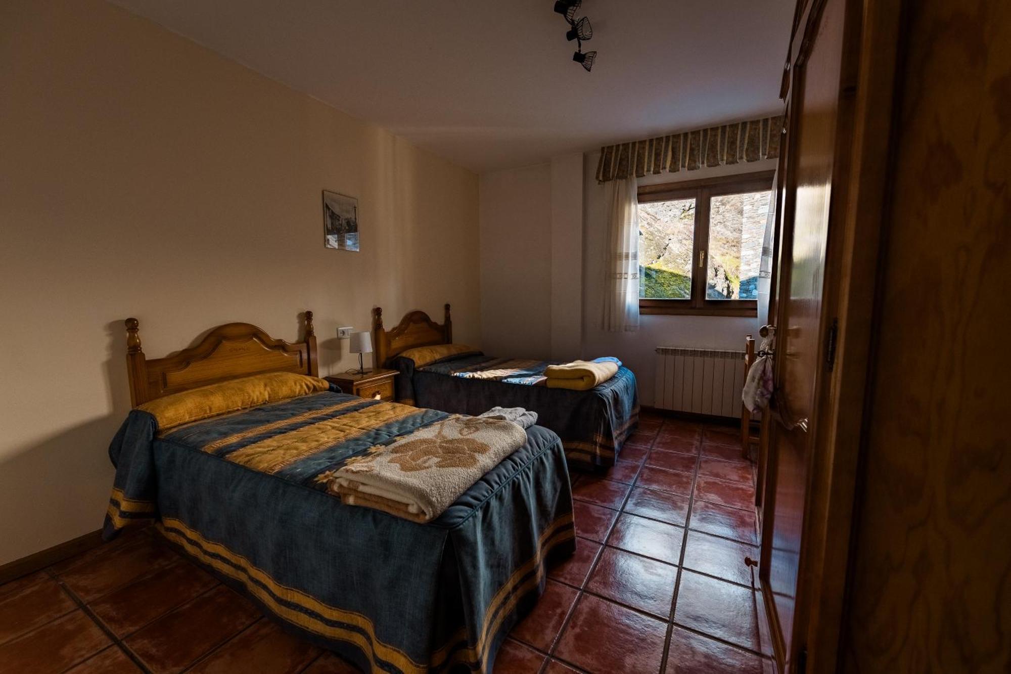 Hotel Casa Samarra Ribera de Cardós Esterno foto